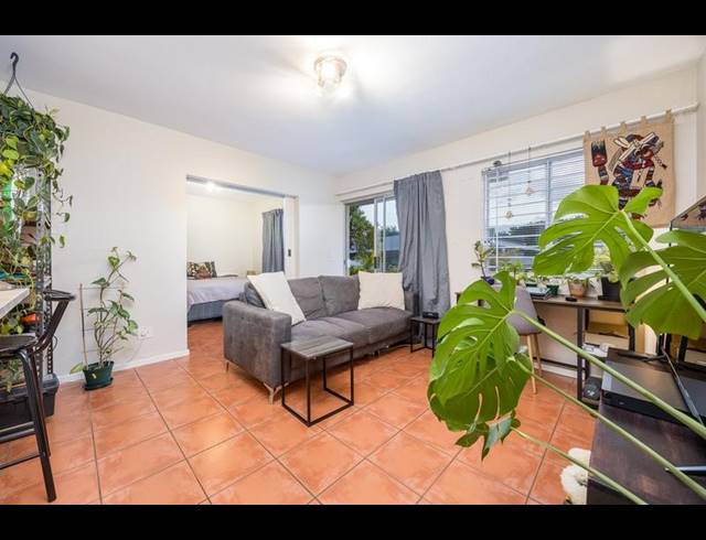 1 BEDROOM APARTMENT FOR SALE IN KENRIDGE